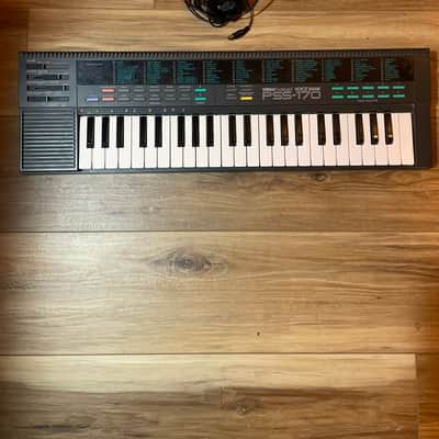 Buy used Yamaha PSS-170 Synthesizer 1986 - Black