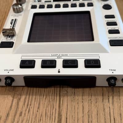 Korg KAOSS Pad V Dynamic Effect / Sampler image 2
