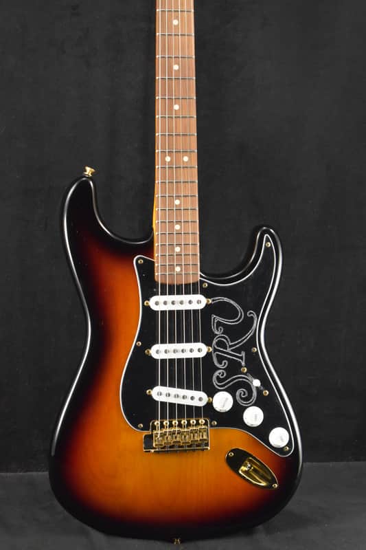 Mint Fender Stevie Ray Vaughan Stratocaster Pau Ferro Fingerboard 3-Color Sunburst