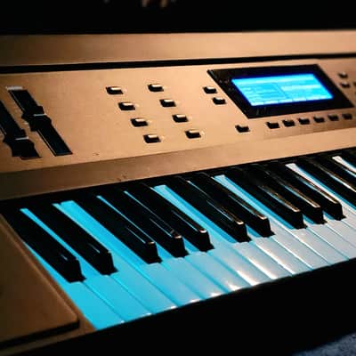 Kurzweil K2000 61-Key Digital Workstation Synthesizer | Reverb