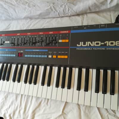 Roland Juno-106 61-Key Programmable Polyphonic Synthesizer 1984 - 1985 - Black image 2
