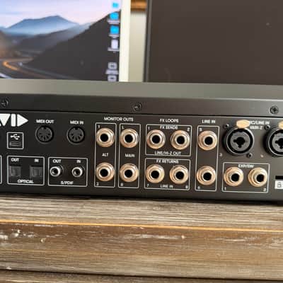 Avid MBox Studio 21x22 Interface PLUS PRO TOOLS STD PERP LICENSE image 7