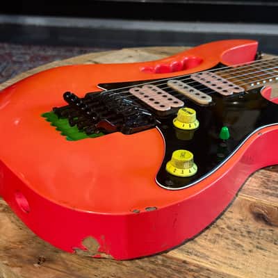Ibanez JEM777SK 1988 - Shocking Pink image 5