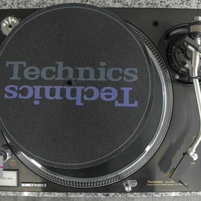 Technics SL-1200MK6 Black Direct Drive DJ Turntable in Good Condition. image 9