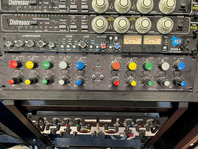 GML 8200 *Series I* 2-Channel Parametric Equalizer with Power Supply 1980s - toggle switches, superior electronics image 1