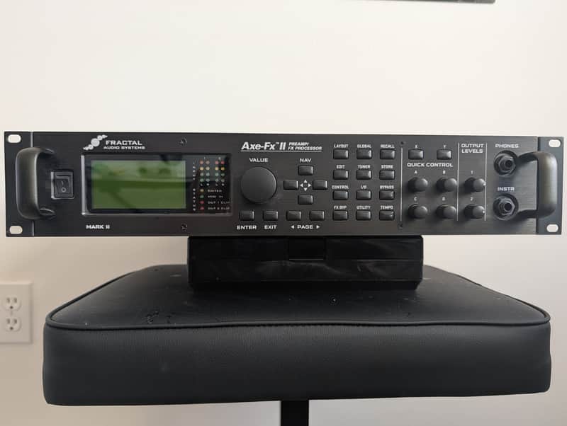 Fractal Audio Axe-FX II Mark II 2012 - 2018 - Black image 1