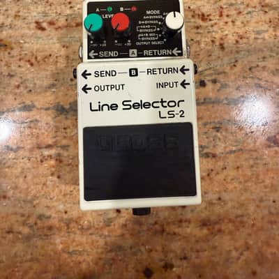 Boss LS-2 Line Selector (Silver Label) 1991 - Present - White image 2