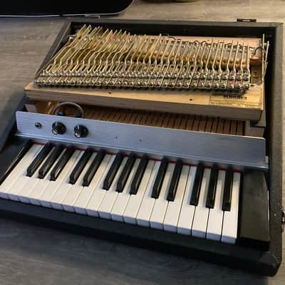 Rhodes Bass Piano 1972 - Black image 5