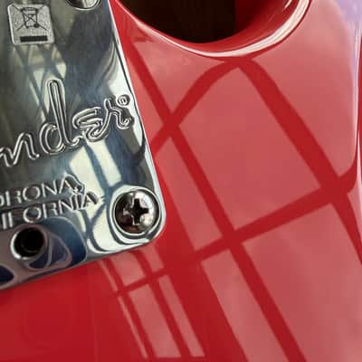 2011 Fender American Deluxe Stratocaster - Fiesta Red image 19