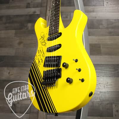 1988 Kramer Paul Dean - Autographed and Gifted to Tom Weber from Eddie Van Halen with Hard Shell Case, Handwritten Note from Eddie, and more!?? image 15