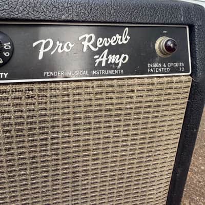 Fender Pro Reverb 2-Channel 40-Watt 2x12" Guitar Combo 1965 - 1967 - Black Panel image 2