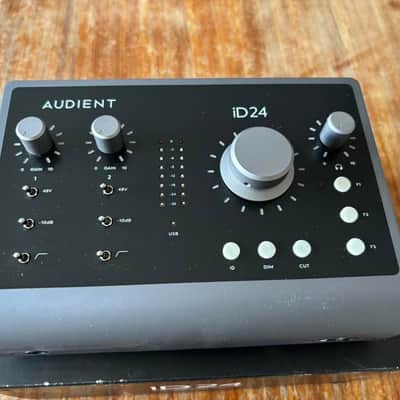 Audient iD24 USB-C Audio Interface - Excellent Condition image 5