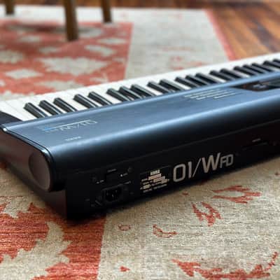 KORG 01/W FD Workstation image 6