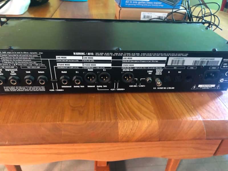 Line 6 Bass POD Pro Rackmount Multi-Effect and Amp Modeler
