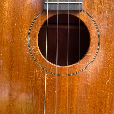 Harmony Baritone Ukulele - circa 1950’s-60’s image 6