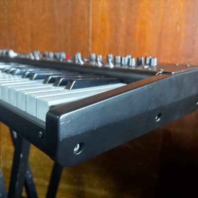 Yamaha YC61 61-Key Compact Stage Keyboard w/ box image 6
