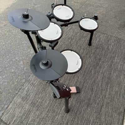 Roland TD-1DMK V-Drums Electronic Drum Kit Mesh Heads TD-1 Module Complete image 3