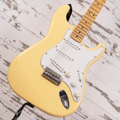 Fender CIJ "Yngwie Malmsteen" Stratocaster - Yellow White  2002-2004 image 12