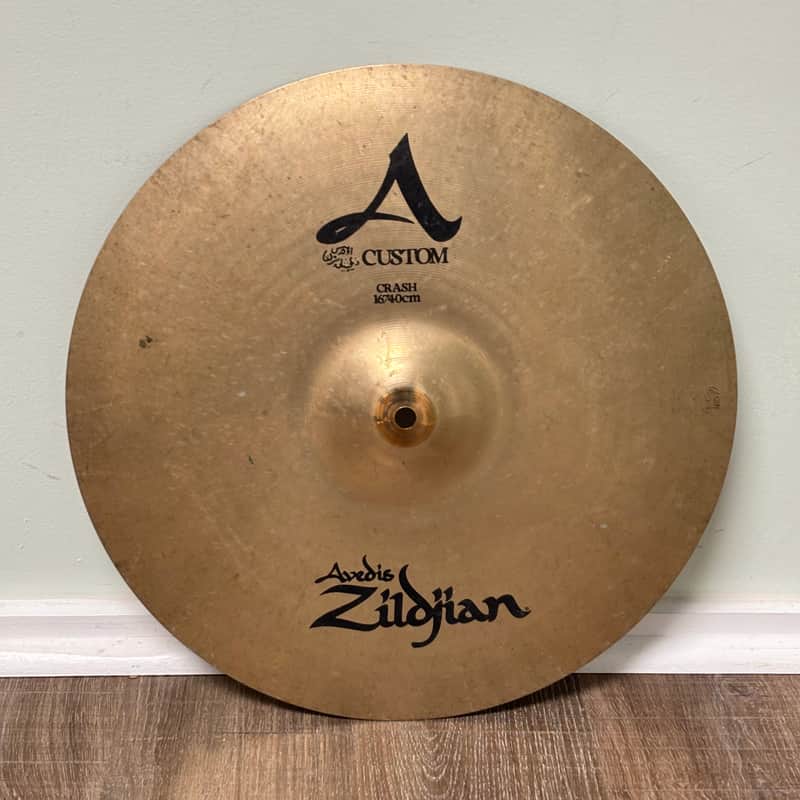 Zildjian 16" A Custom Crash Cymbal 1036g image 1