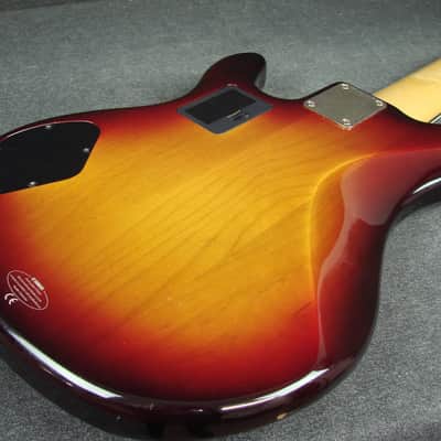 Yamaha BBG5S Bass Guitar 5 String Active image 11