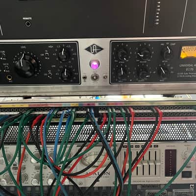 Universal Audio 6176 Channel Strip 2003 - Present Silver image 2