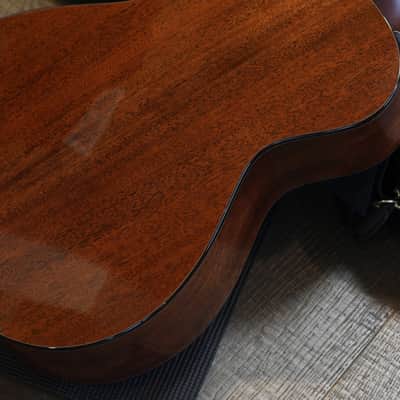 Minty! 2019 Taylor 552ce 12 String Red Cedar Mahogany Acoustic Guitar Natural + OHSC image 16