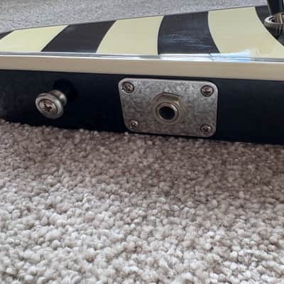 Gibson Zakk Wylde Custom Flying V 2007 - Bullseye image 11
