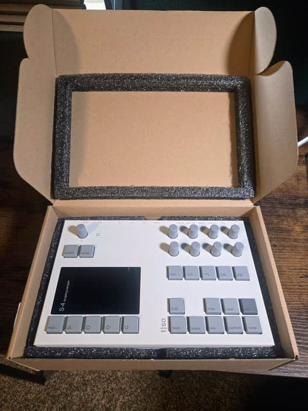 Torso Electronics S-4 Sampler - White, with Decksaver image 1