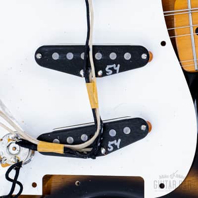 2006 Fender DiMarzio Collection ‘54 Stratocaster ST54-120DMC Sunburst Lacquer, Near-Mint w/ Tweed Case, Japan MIJ image 19