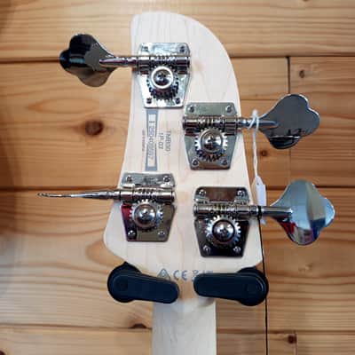 Ibanez TMB30 Talman Bass (Short Scale) - Ivory image 10