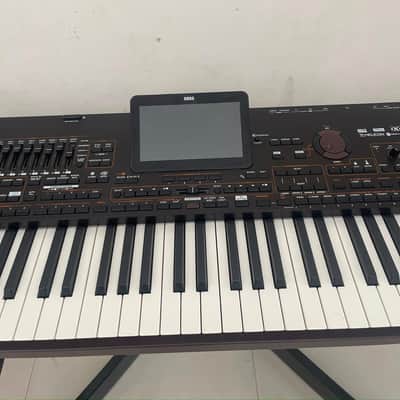 Korg Pa4X 61-Key Professional Arranger Used in mint condition