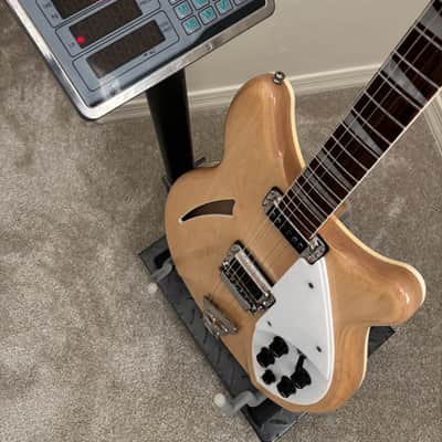 Rickenbacker 360 thinline - Mapleglo natural image 10