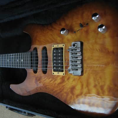 Brian Moore MC/1 guitar '96 #585 rare, excellent, signed image 3
