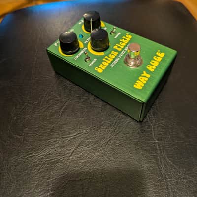 Way Huge WM41 Smalls Swollen Pickle Fuzz MkIII 2020 - Present - Green image 4