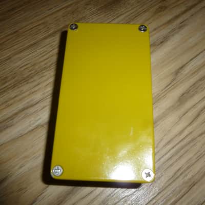 Walrus Audio Iron Horse 2012 - 2016 - Yellow image 2