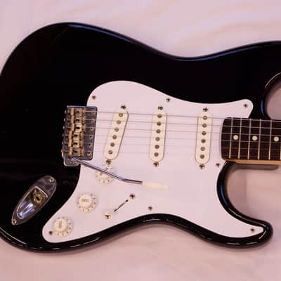 Fender 1987 Strat image 2