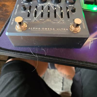 Darkglass Electronics Alpha Omega Ultra V2 Bass Preamp 2020 - Present - Blue image 2