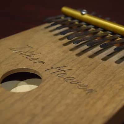 Zither Heaven 12 Note Kalimba (Cherry) image 1