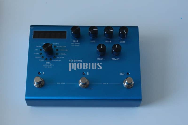 Strymon Mobius 2012 - Present - Blue image 1