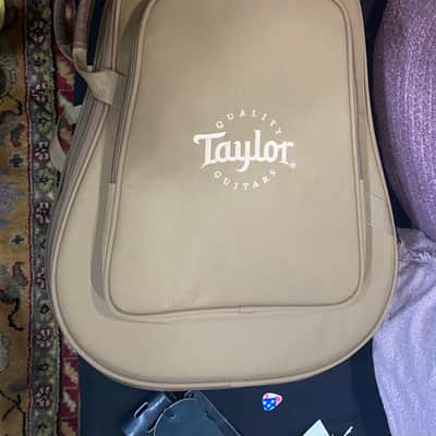 Taylor 114e Walnut with Maple Neck 2019 - Natural image 9