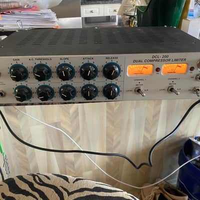Summit Audio DCL-200 Dual Tube Compressor Limiter 2010s - Silver image 2