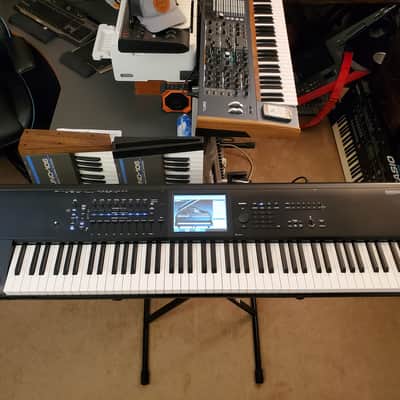 CERTIFIED!!! KORG KRONOS 2 88 UPGRADED FULLY SERVICED AND IN AMAZING CONDITION! image 7