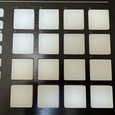 Native Instruments Maschine Studio 2010s - Black image 13