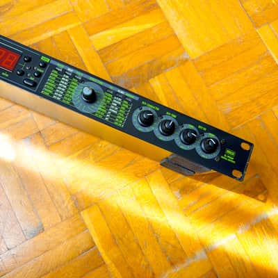 Zoom RFX-2000 - Digital Reverb Multi Effects! Really cool effect unit! image 7