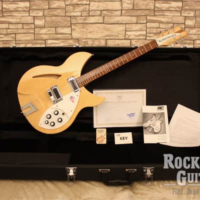 Rickenbacker  330  2013 - Mapleglo image 3