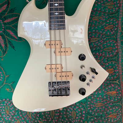 Fernandes MB-85/90 Mockingbird Bass image 4