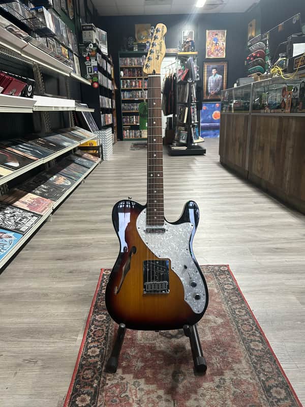 Fender Deluxe Telecaster Thinline | Reverb