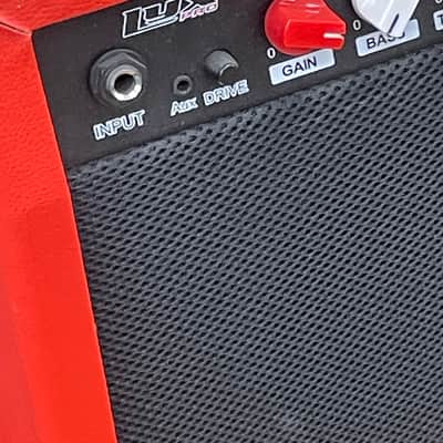 LyxPro AGL-20 Guitar Amp • Small Amp 2000’s - Red image 3