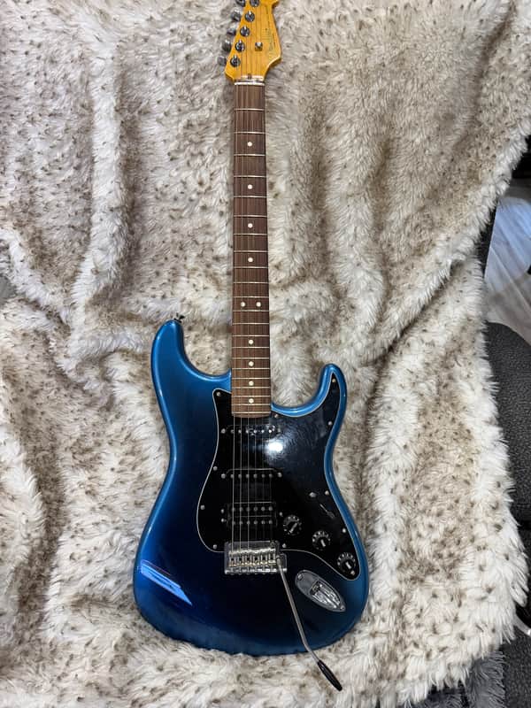 Fender American Professional II Stratocaster with Maple Fretboard