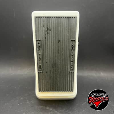 Dunlop   Cmb105 Q Cry Baby Bass Mini image 3